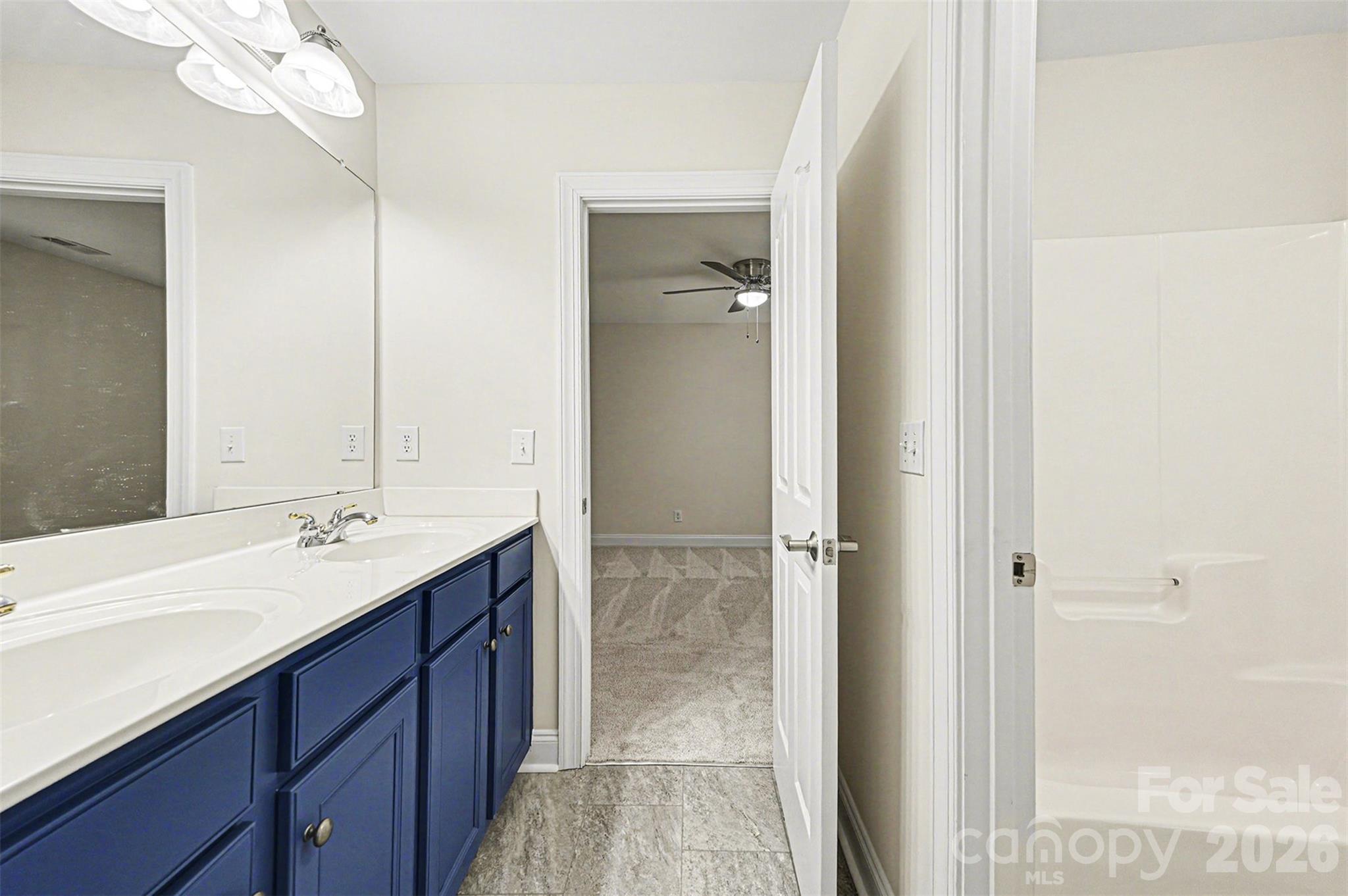 1305 Linden Glen Drive — Matthews