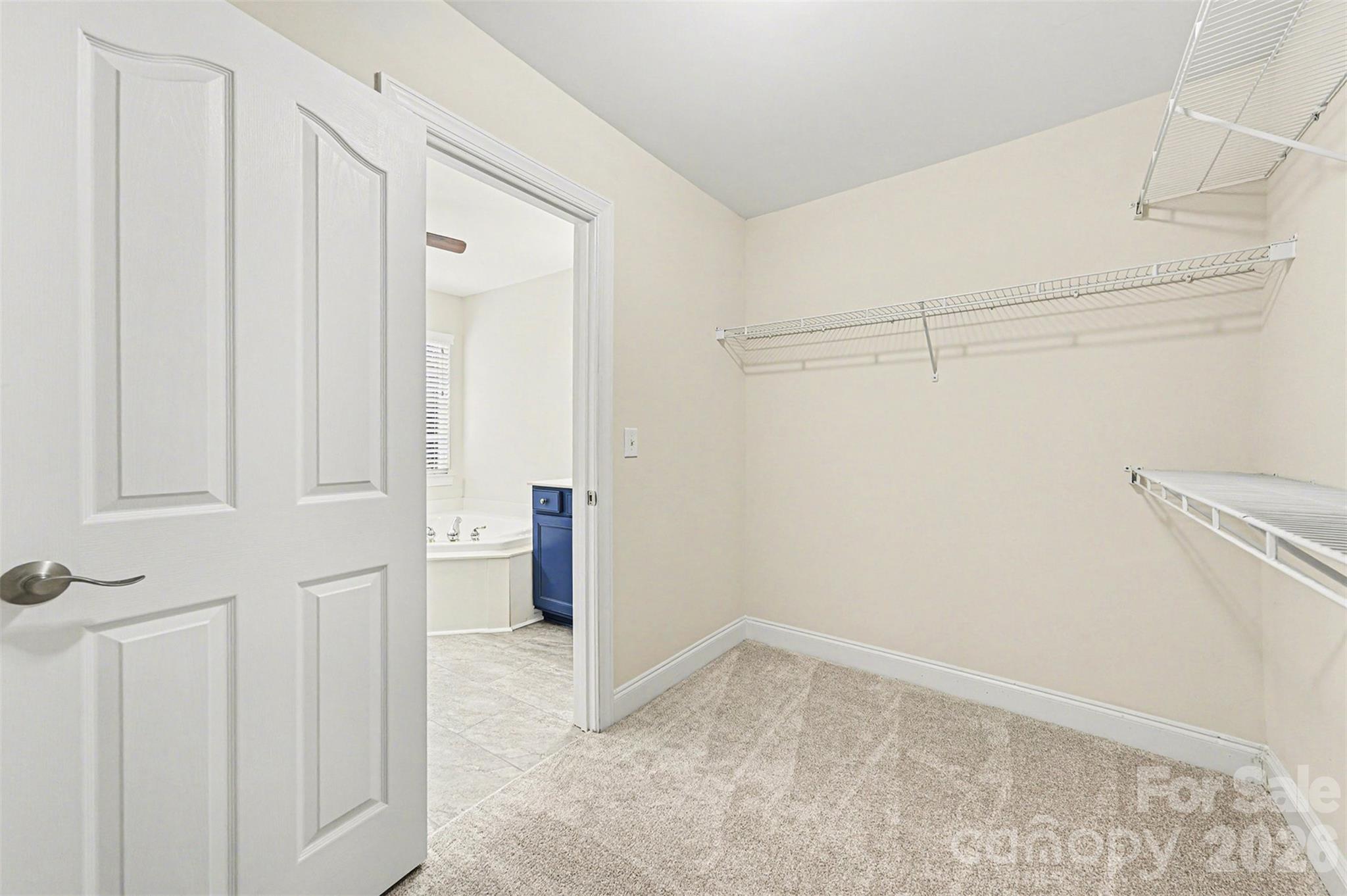 1305 Linden Glen Drive — Matthews
