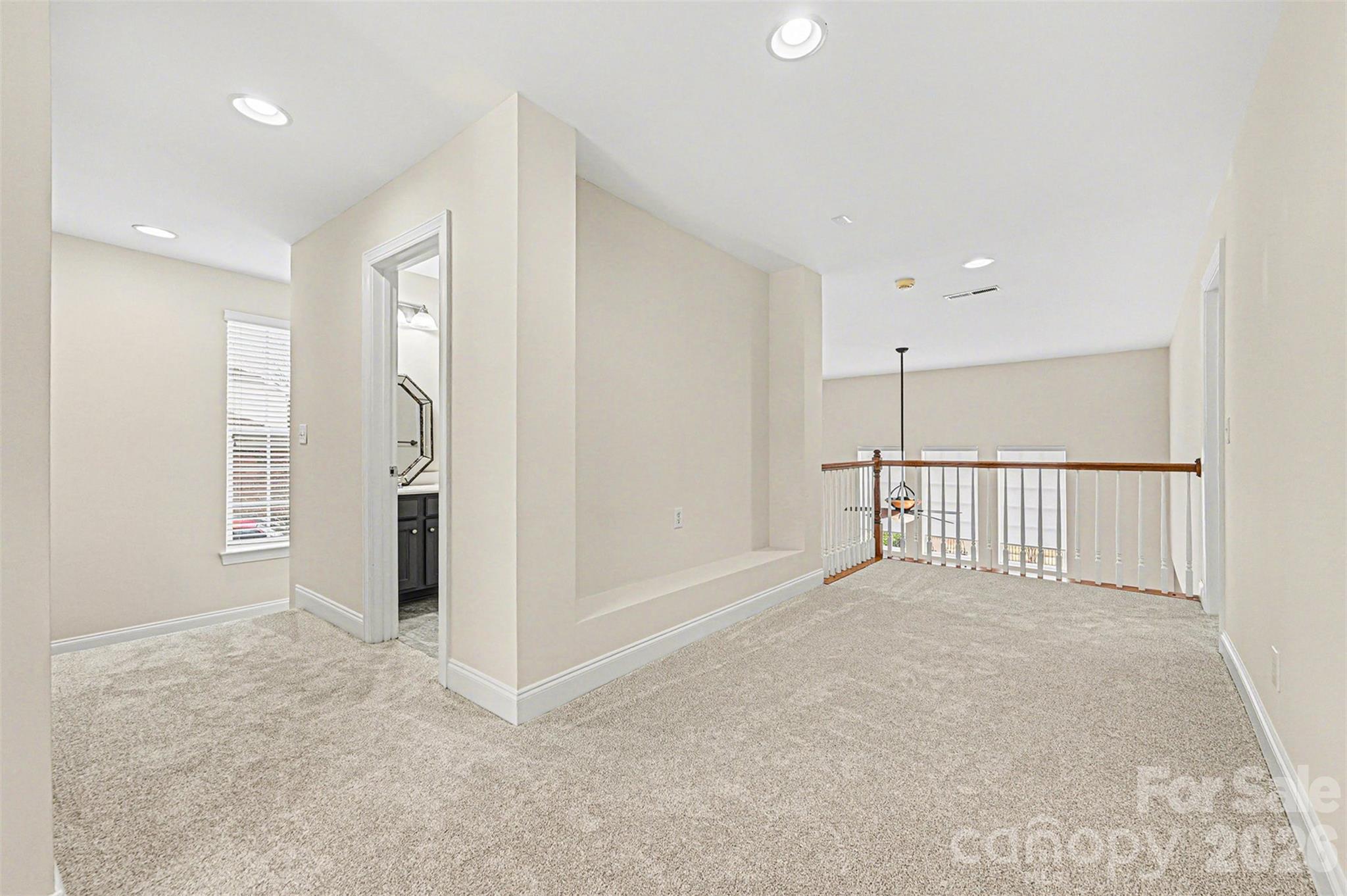 1305 Linden Glen Drive — Matthews