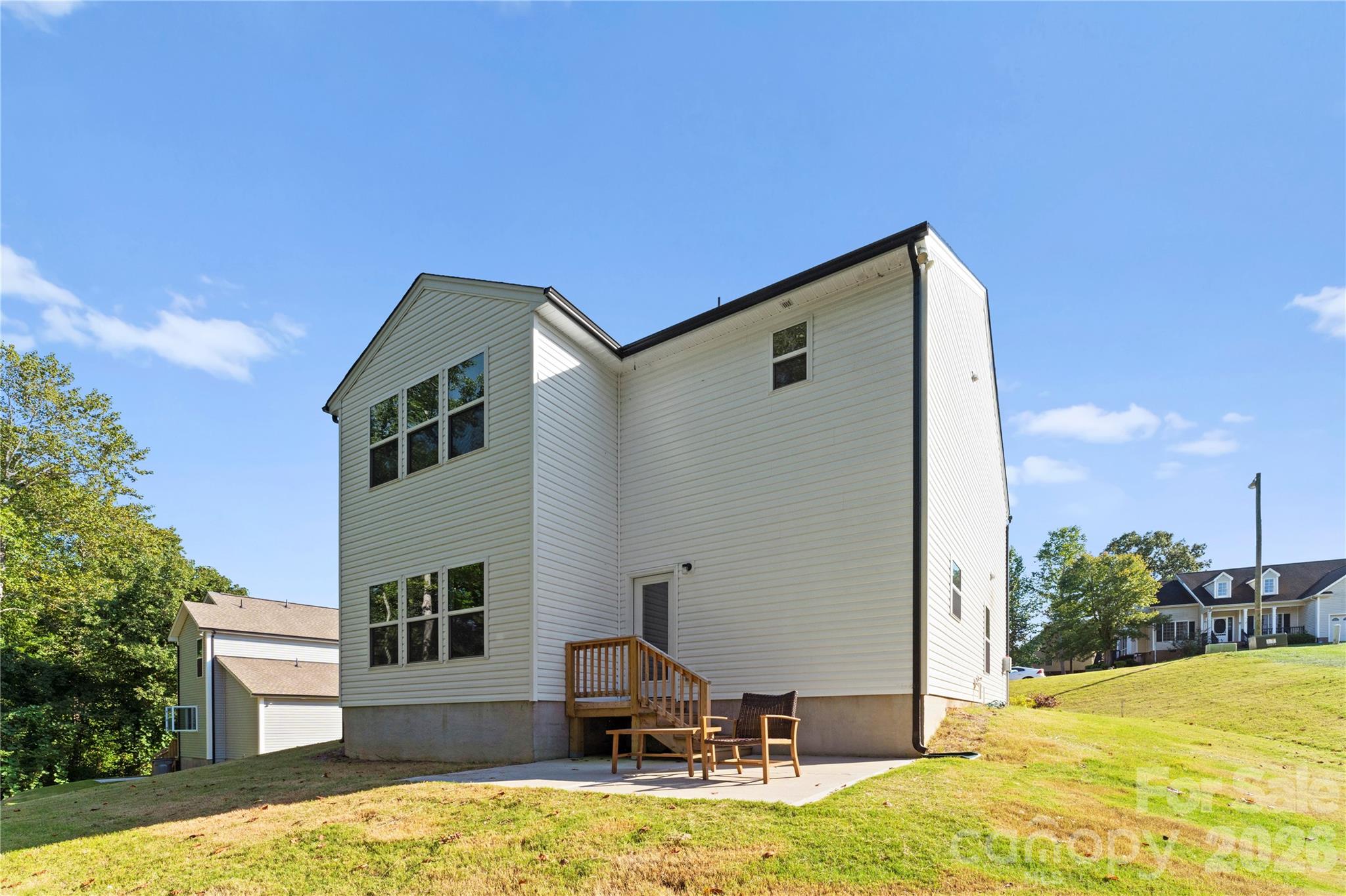 1211 Laurel Woods Drive — Gastonia