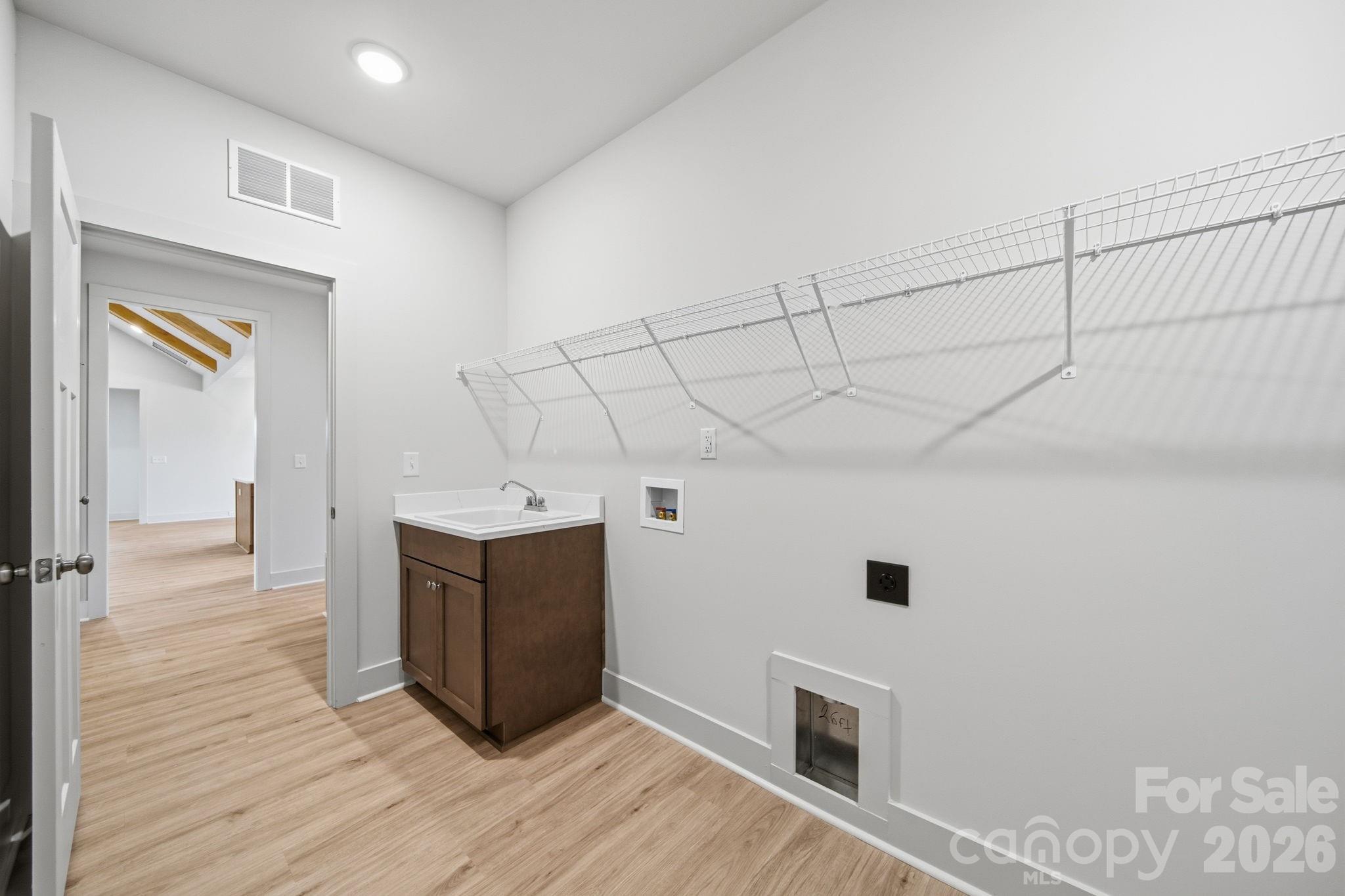 4020 Landsford Road — Marshville