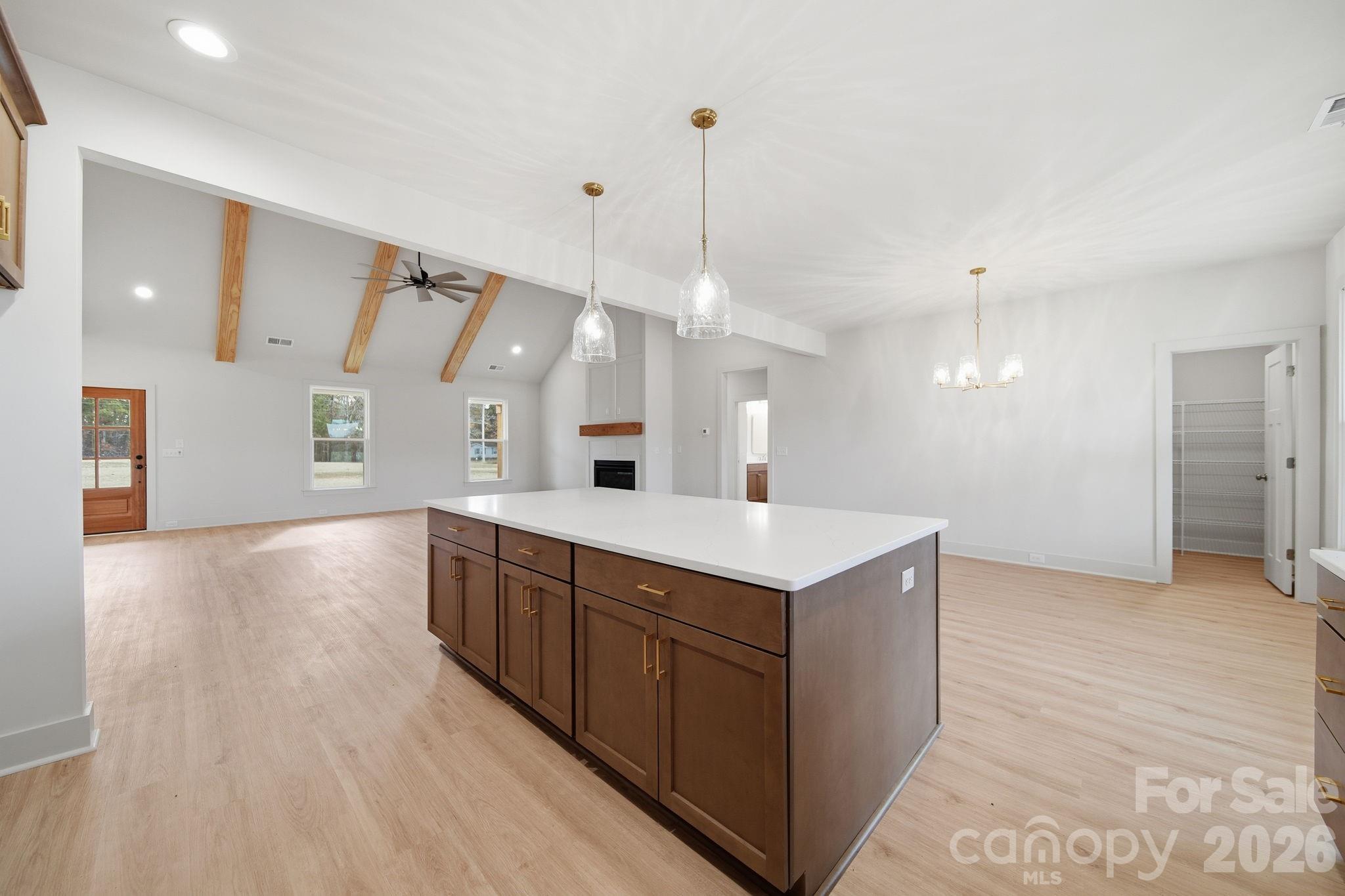 4020 Landsford Road — Marshville