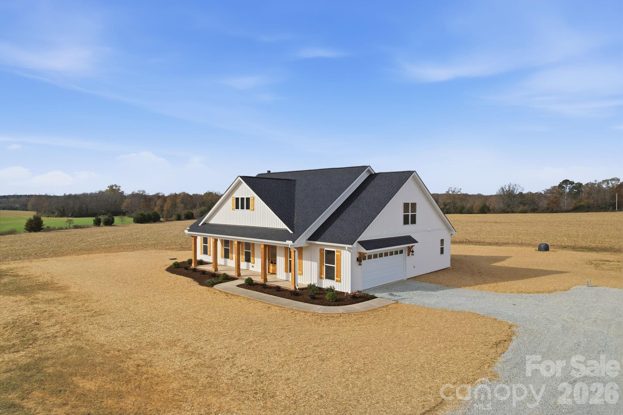4020 Landsford Road — Marshville