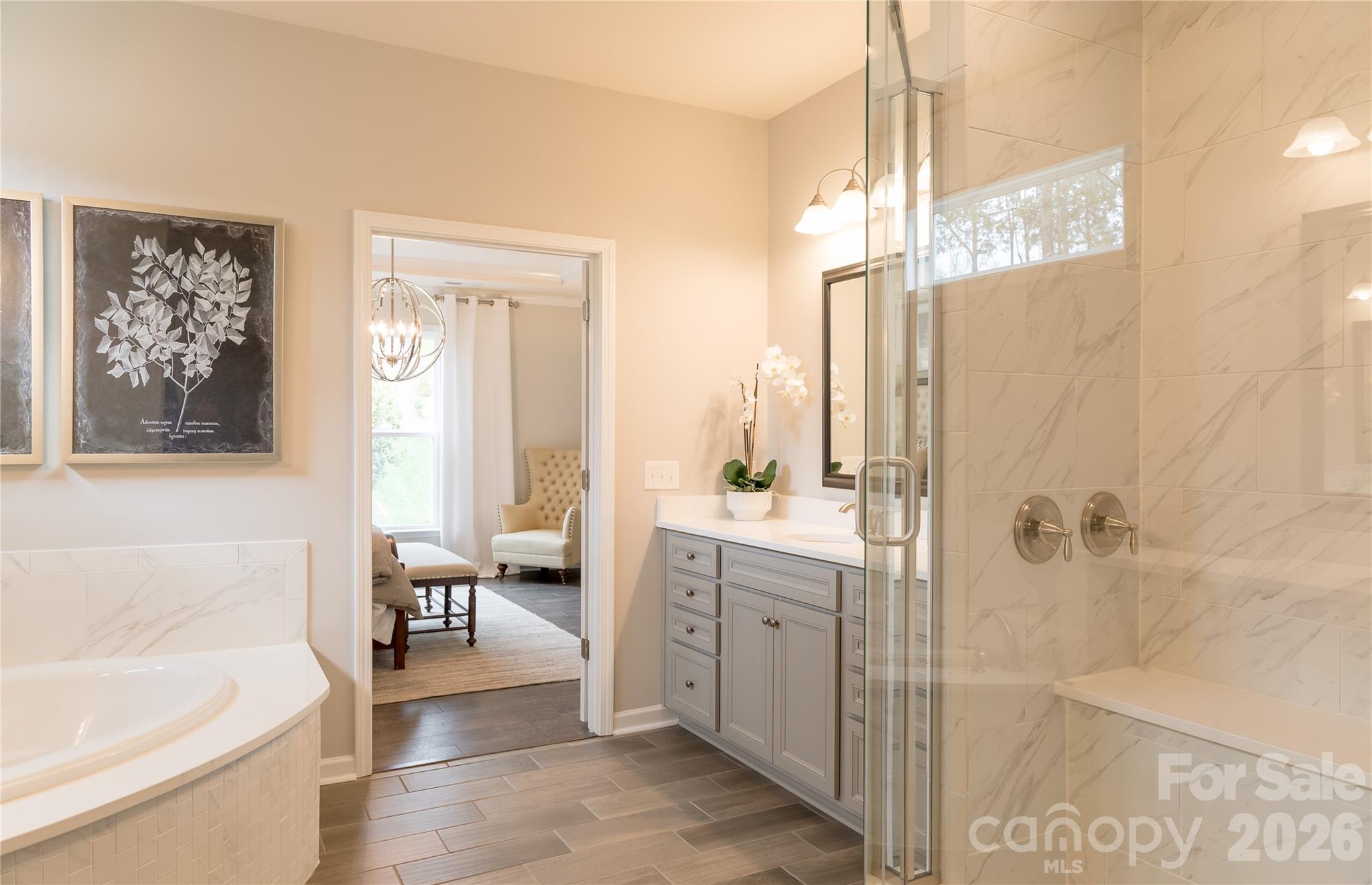 2104 Riverbend Avenue — Monroe