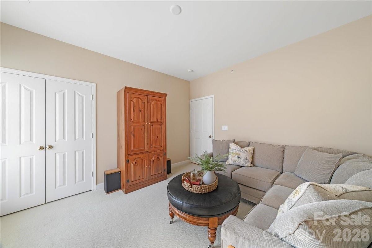 12451 Copper Mountain Boulevard — Charlotte