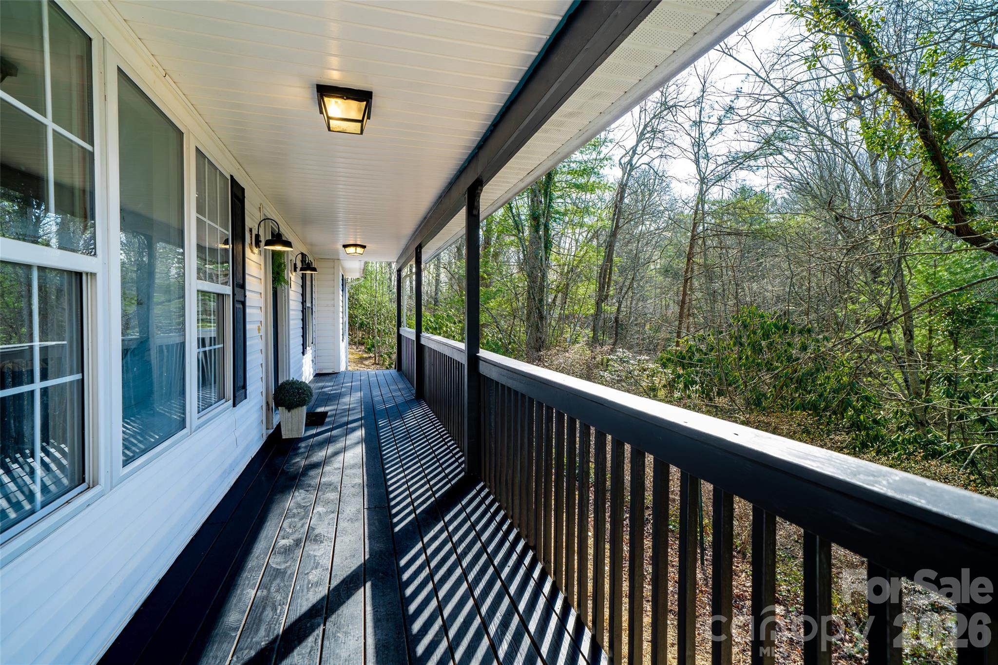 11 Twin Lakes Drive — Fletcher