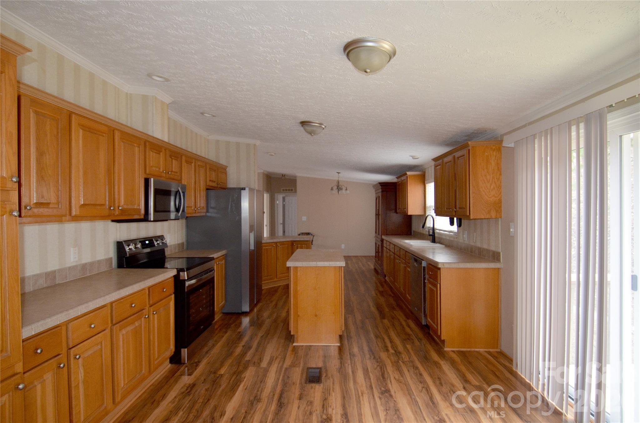 73 Walton Place Drive — Nebo