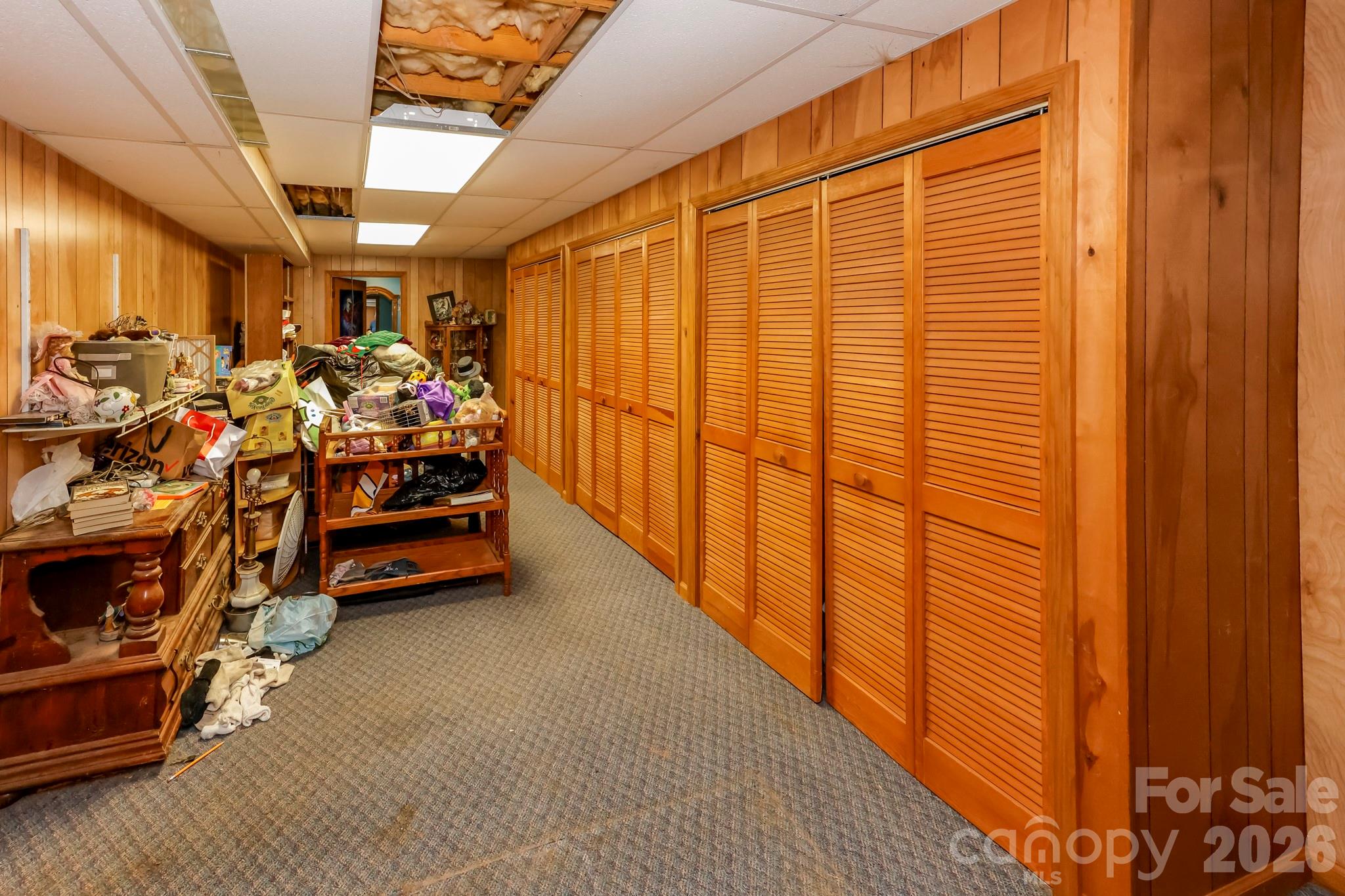 350 Morningstar Lake Road — Forest City