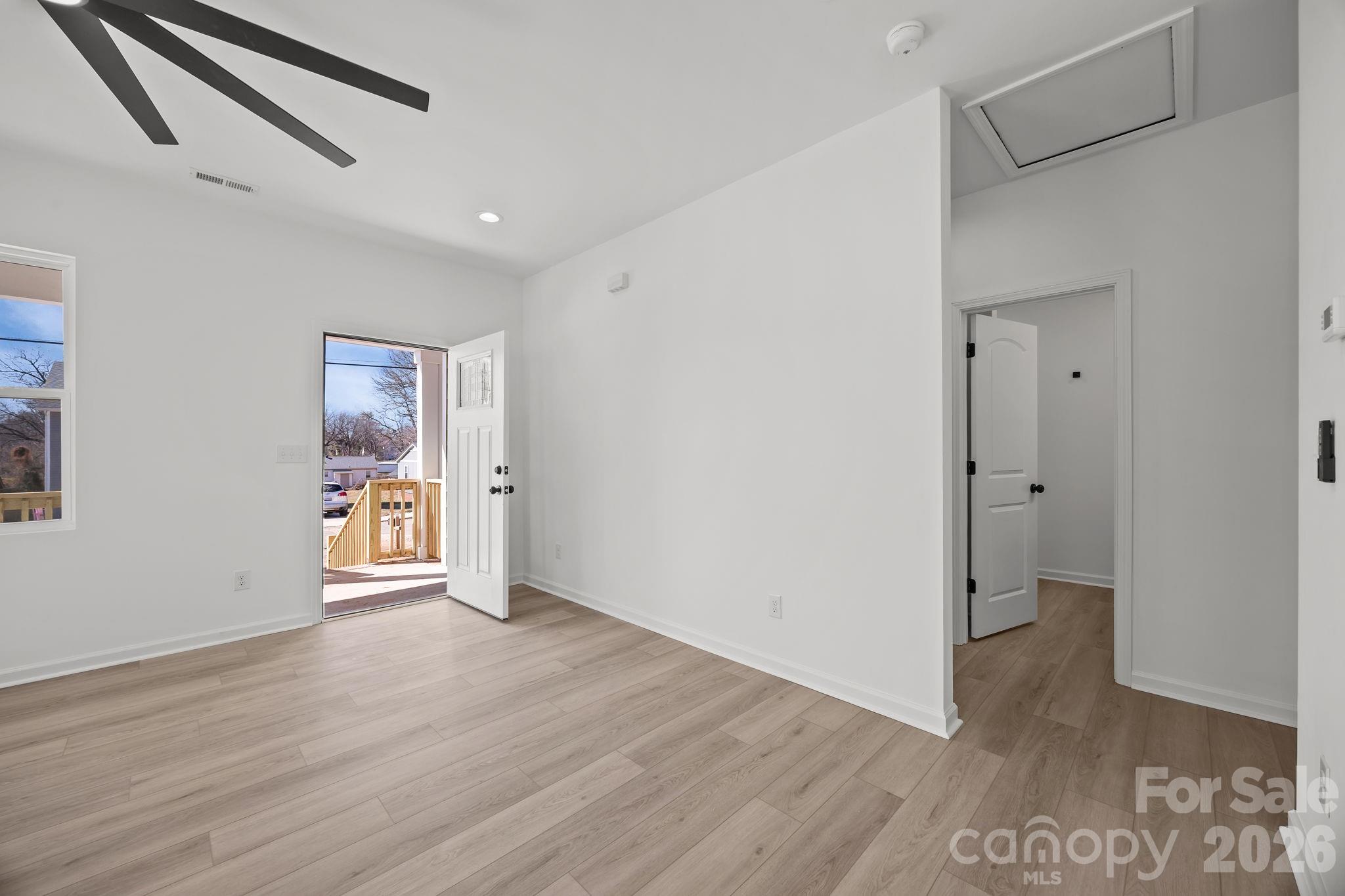 111 E Earnhardt Street — Salisbury