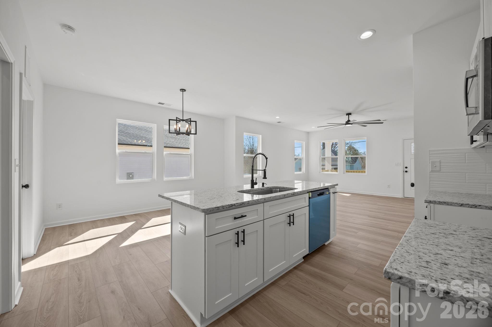 111 E Earnhardt Street — Salisbury