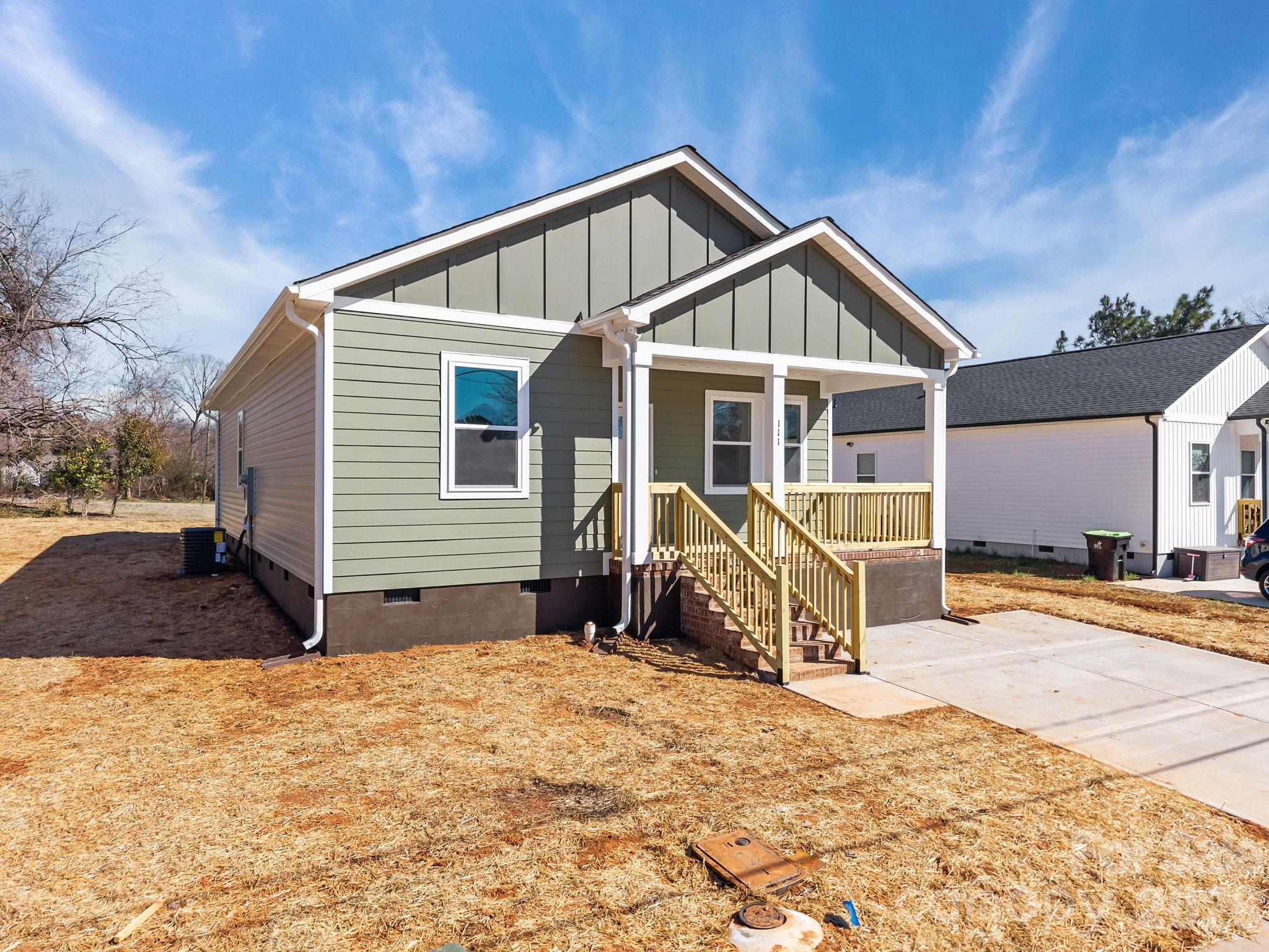 111 E Earnhardt Street — Salisbury