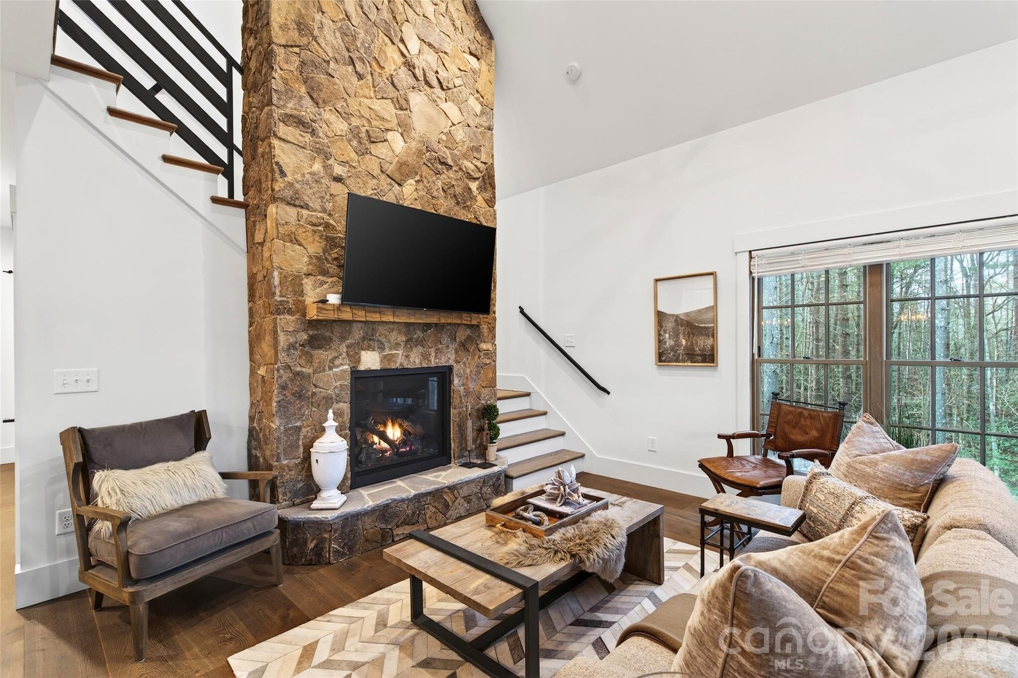 103 Big Game Drive — Nebo