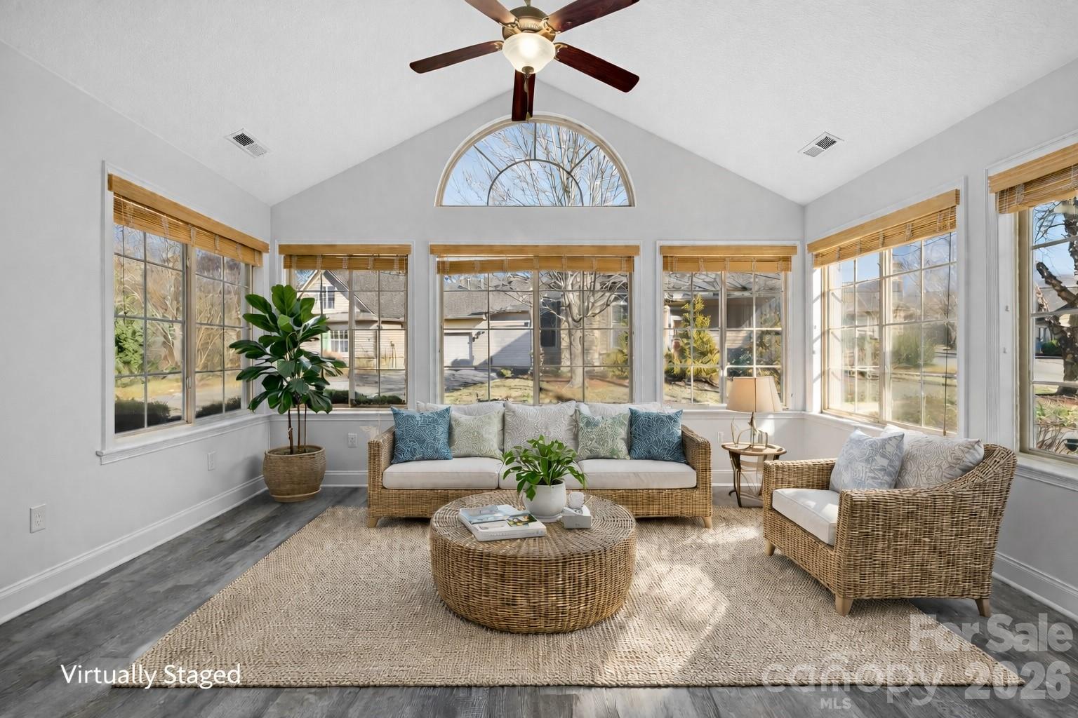 6 Mountain Meadow Circle — Weaverville