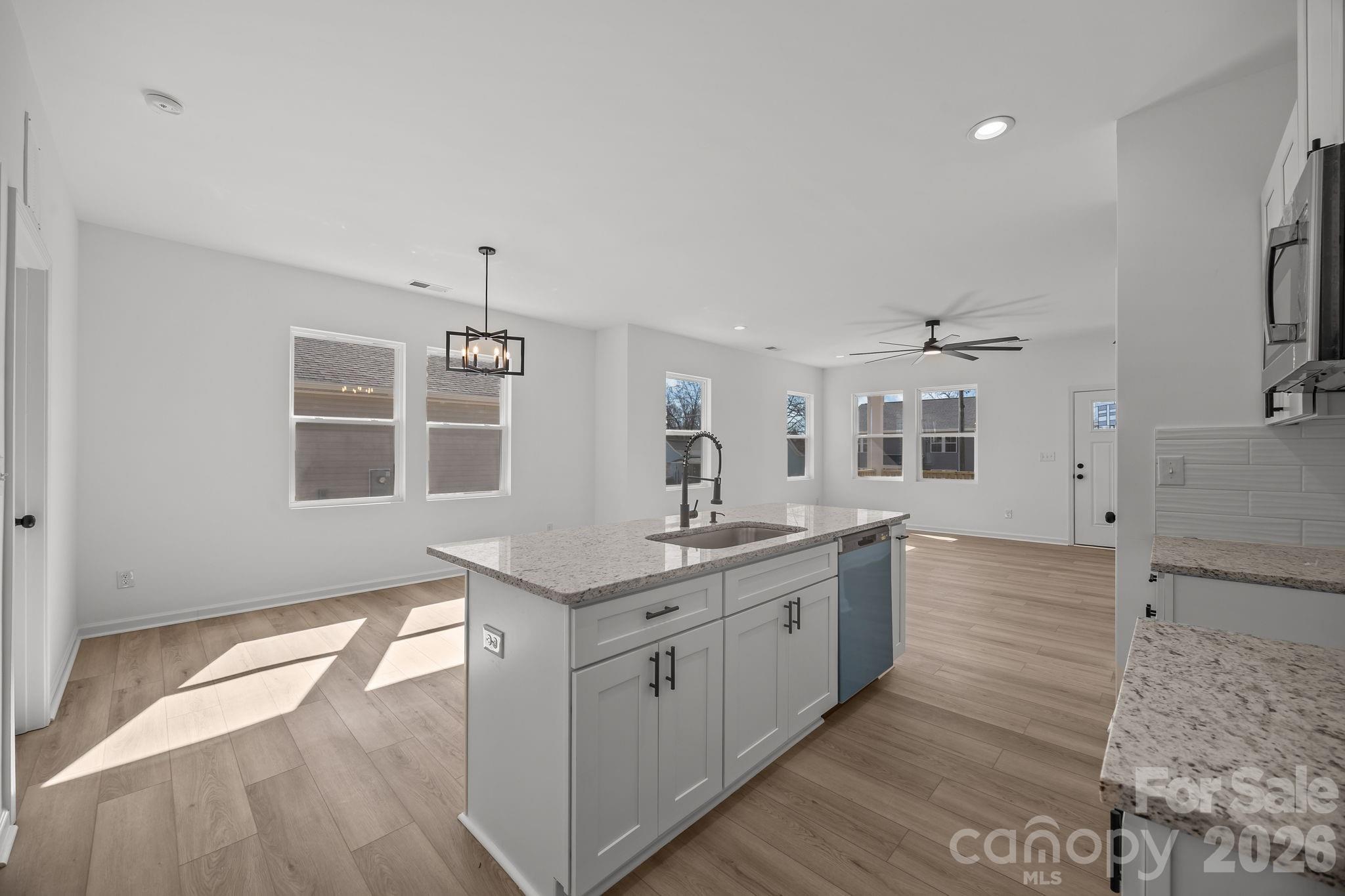 109 E Earnhardt Street — Salisbury