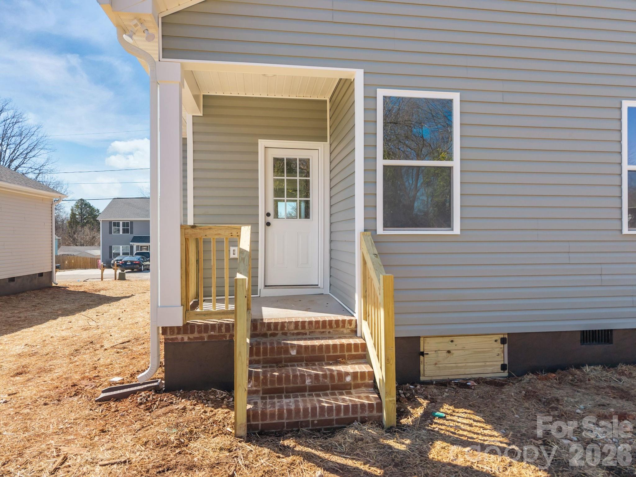 109 E Earnhardt Street — Salisbury