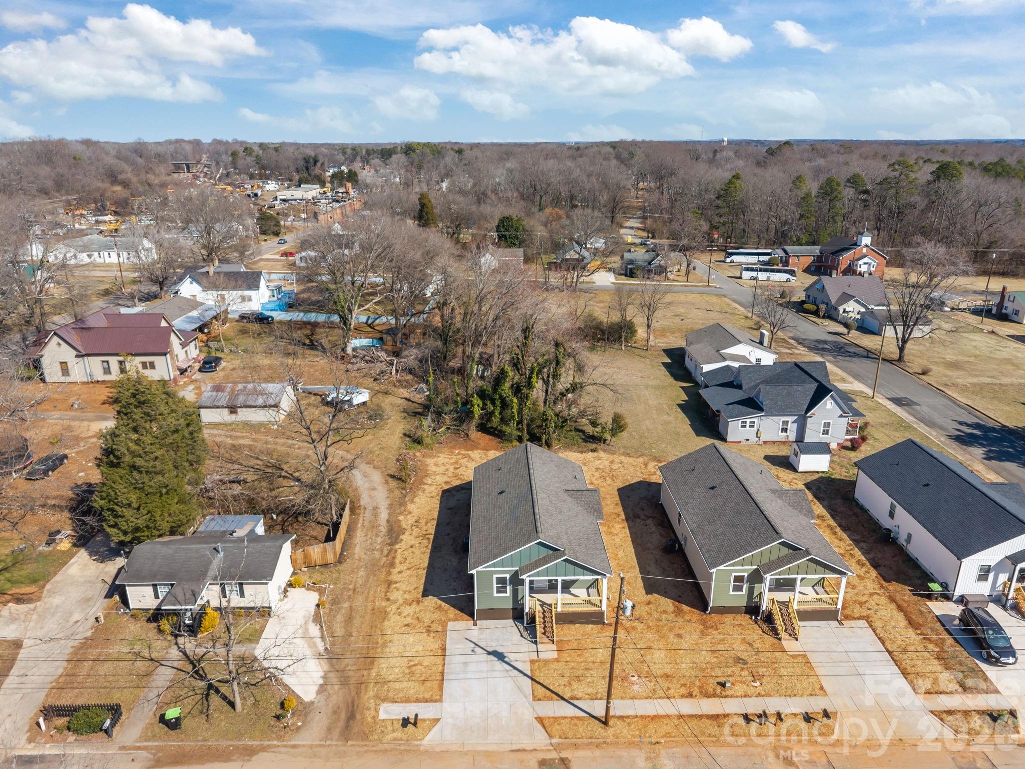 109 E Earnhardt Street — Salisbury