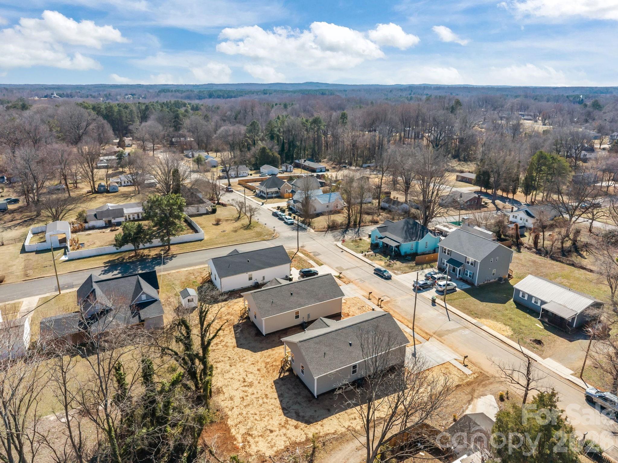 109 E Earnhardt Street — Salisbury
