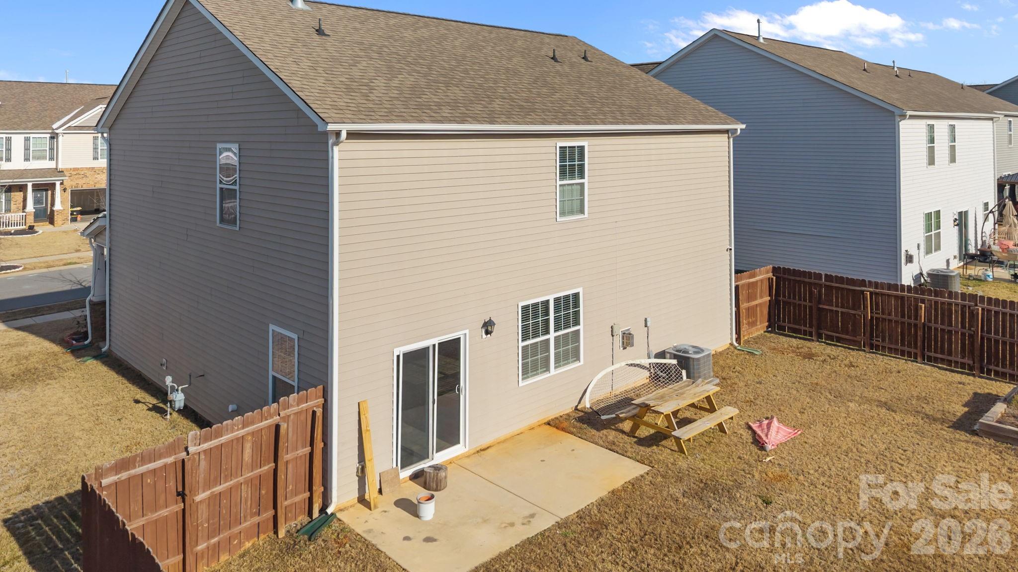 7577 Nolen Farm Drive — Gastonia