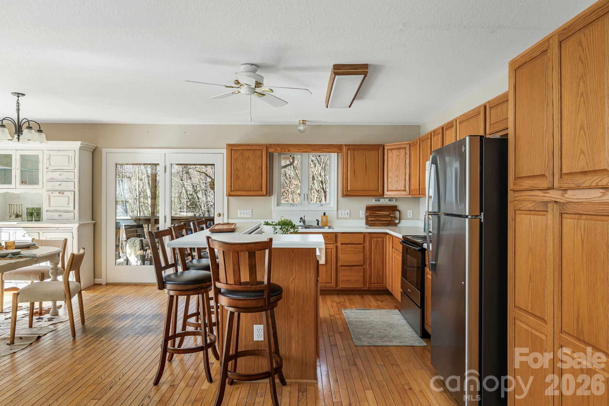 269 Woodstock Drive — Burnsville