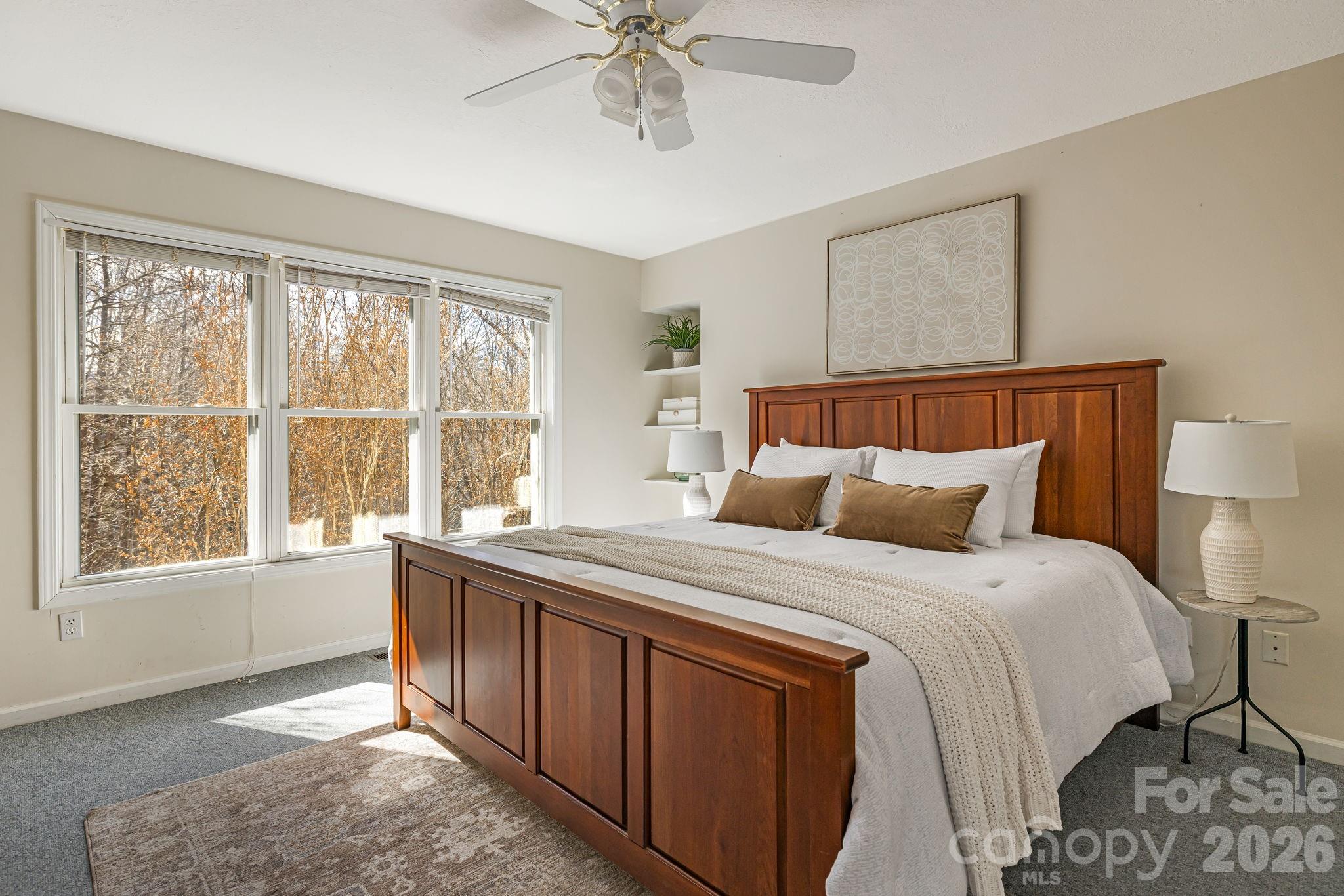 269 Woodstock Drive — Burnsville