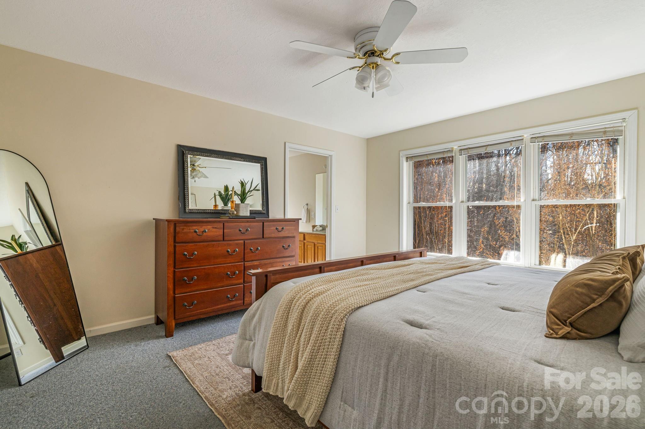 269 Woodstock Drive — Burnsville