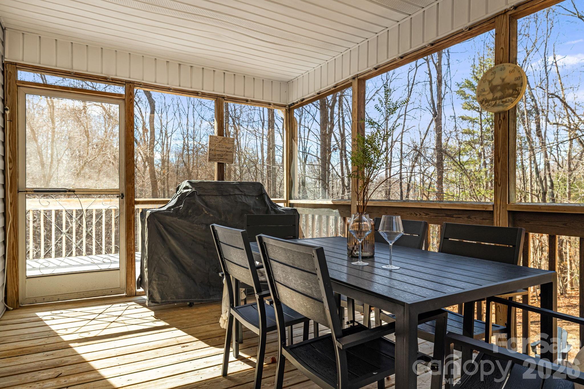 269 Woodstock Drive — Burnsville