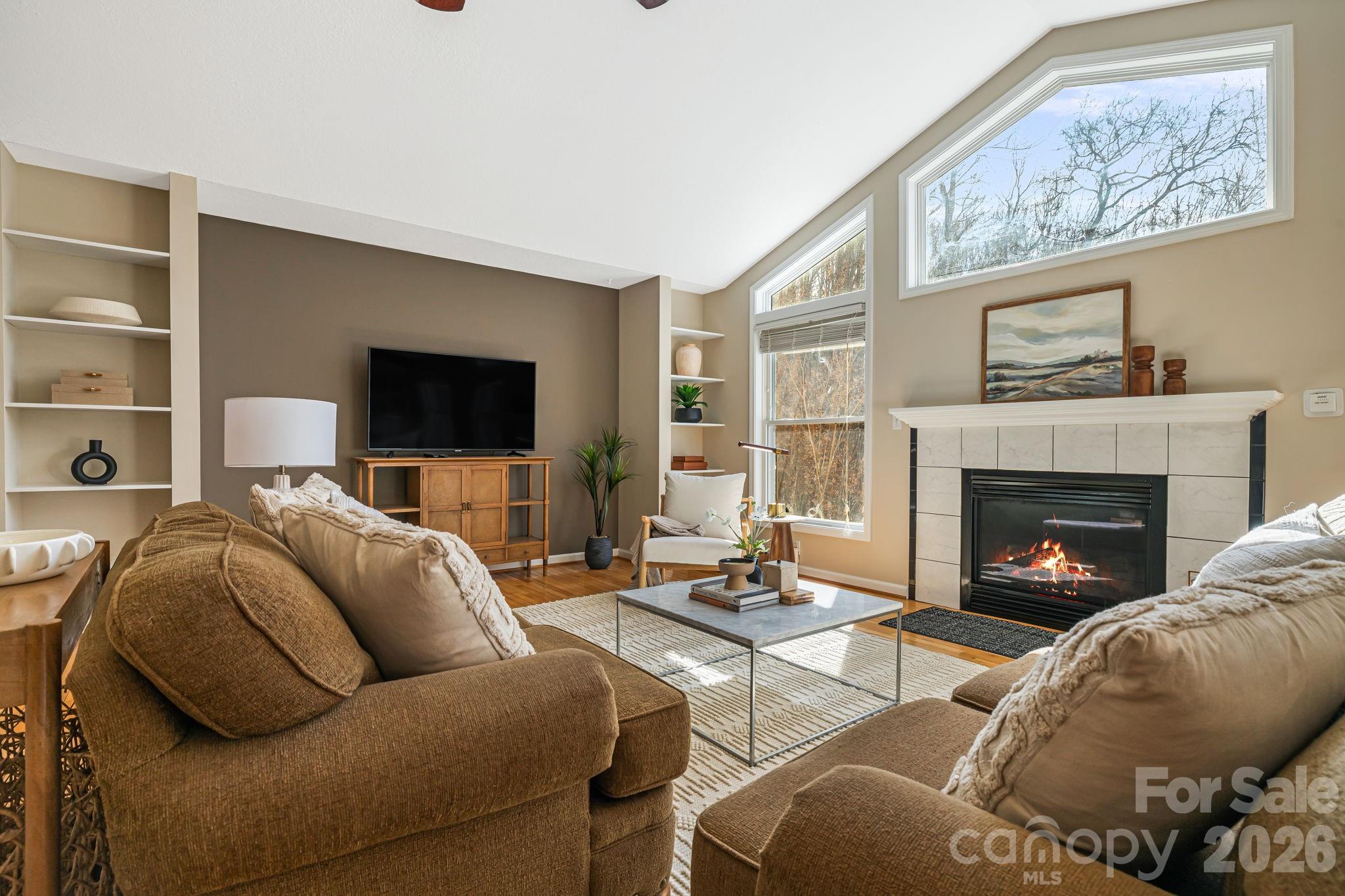 269 Woodstock Drive — Burnsville