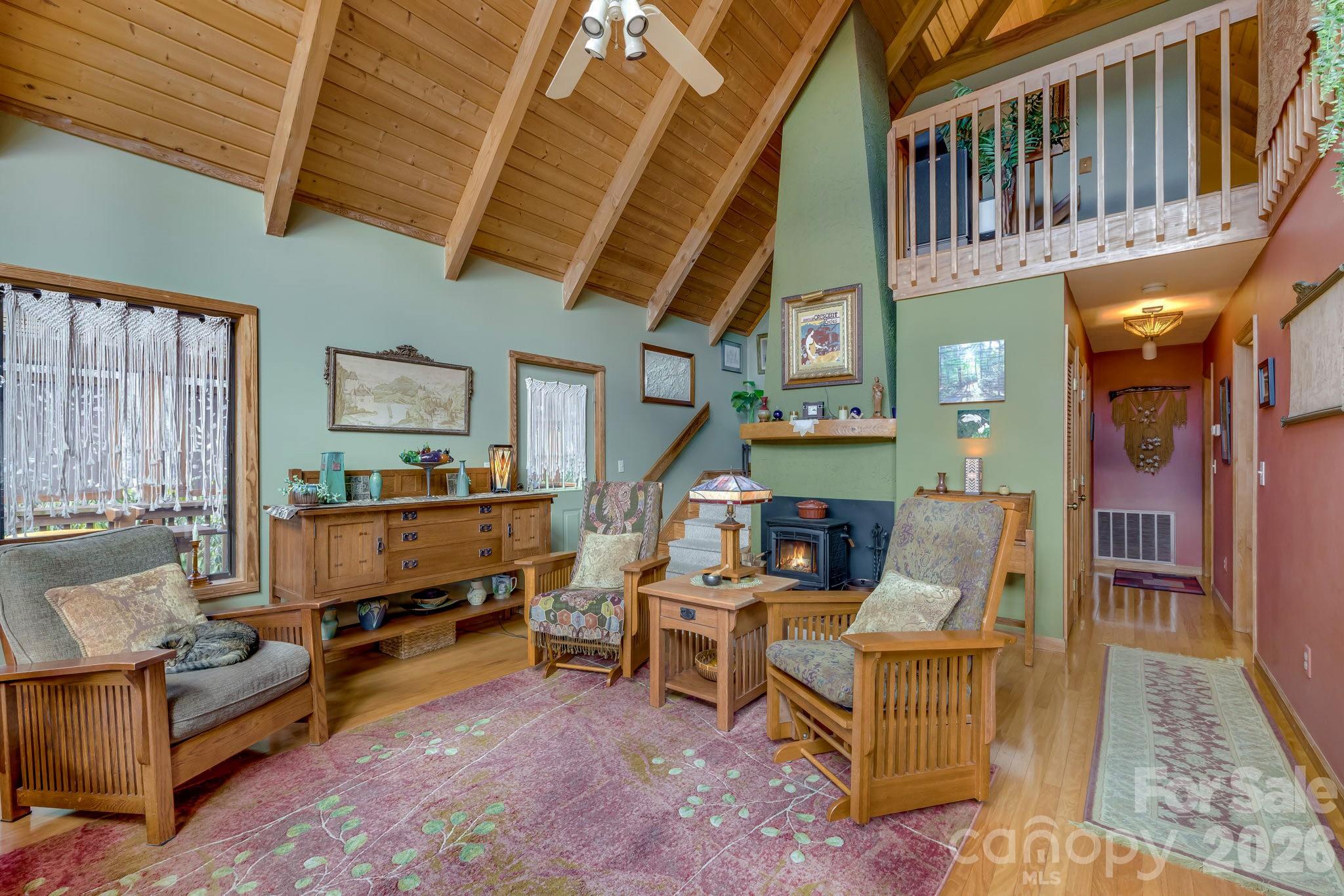170 Wonderwood Lane — Clyde
