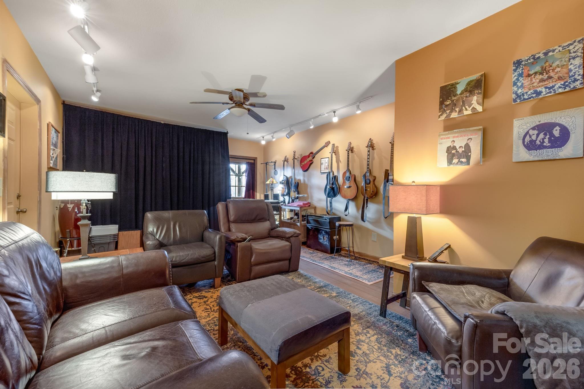 170 Wonderwood Lane — Clyde