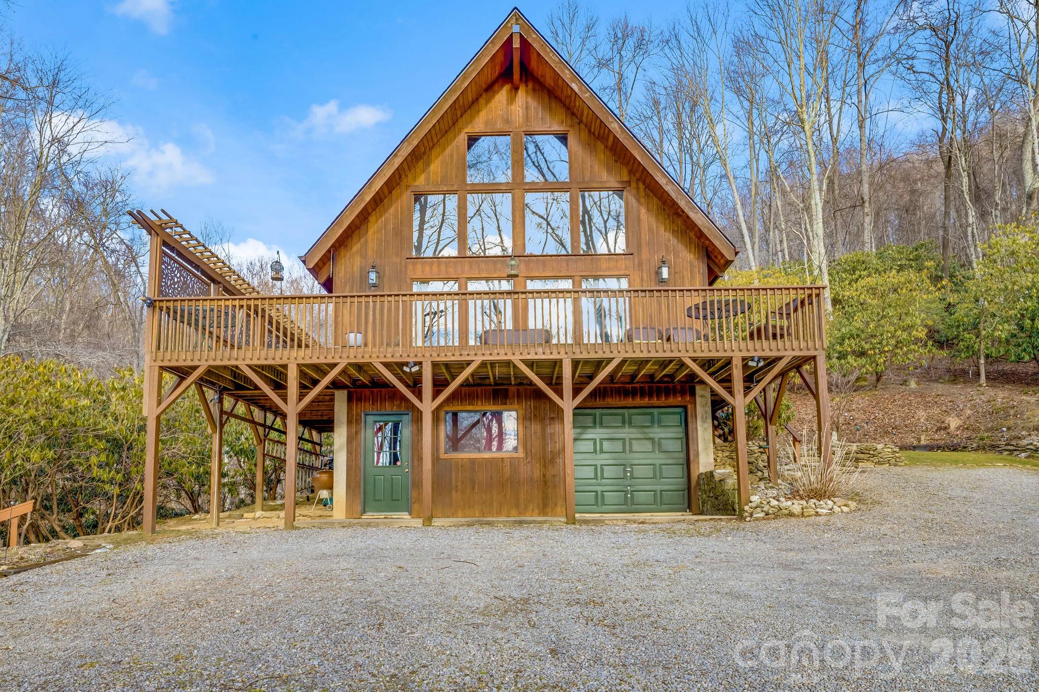 170 Wonderwood Lane — Clyde