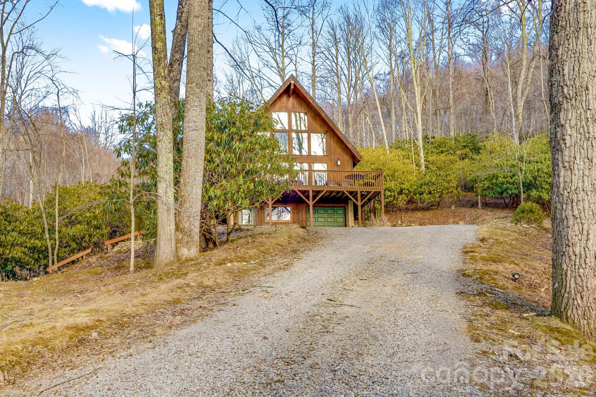 170 Wonderwood Lane — Clyde