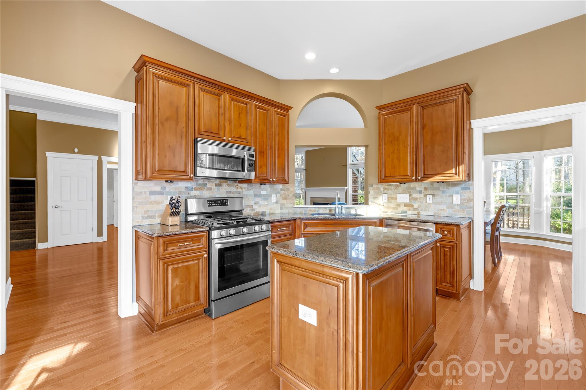 9325 Brown Gelly Drive — Huntersville