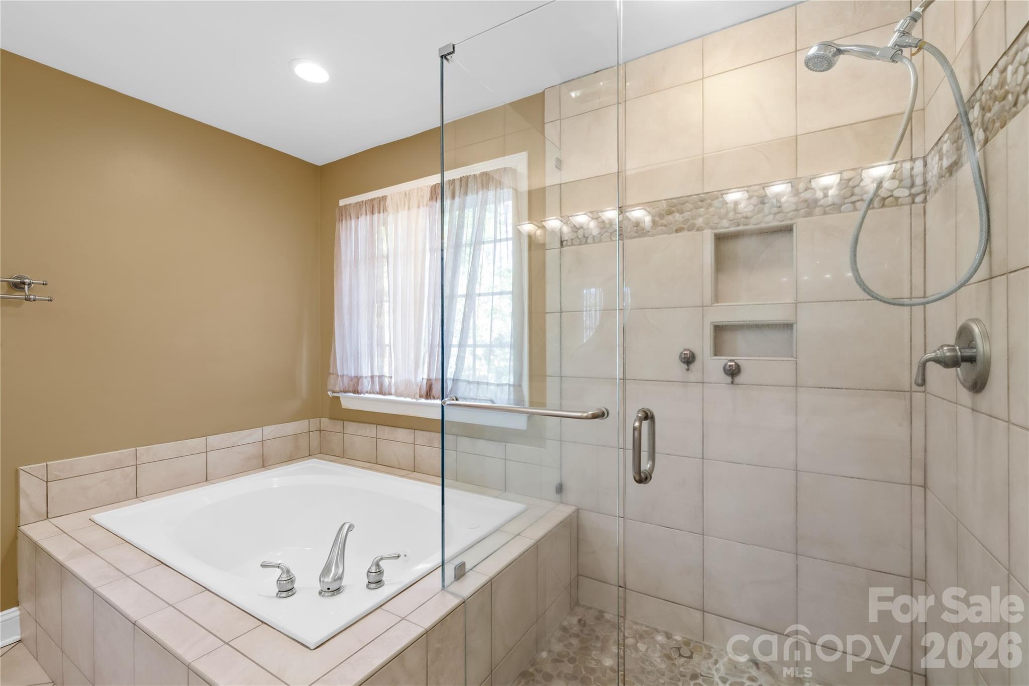 9325 Brown Gelly Drive — Huntersville