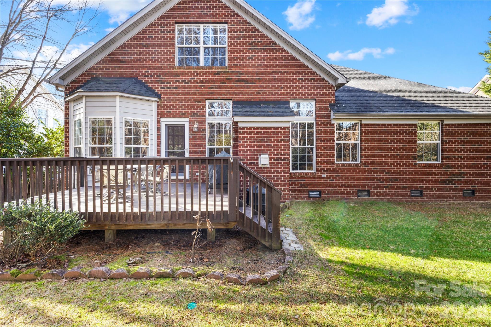 9325 Brown Gelly Drive — Huntersville