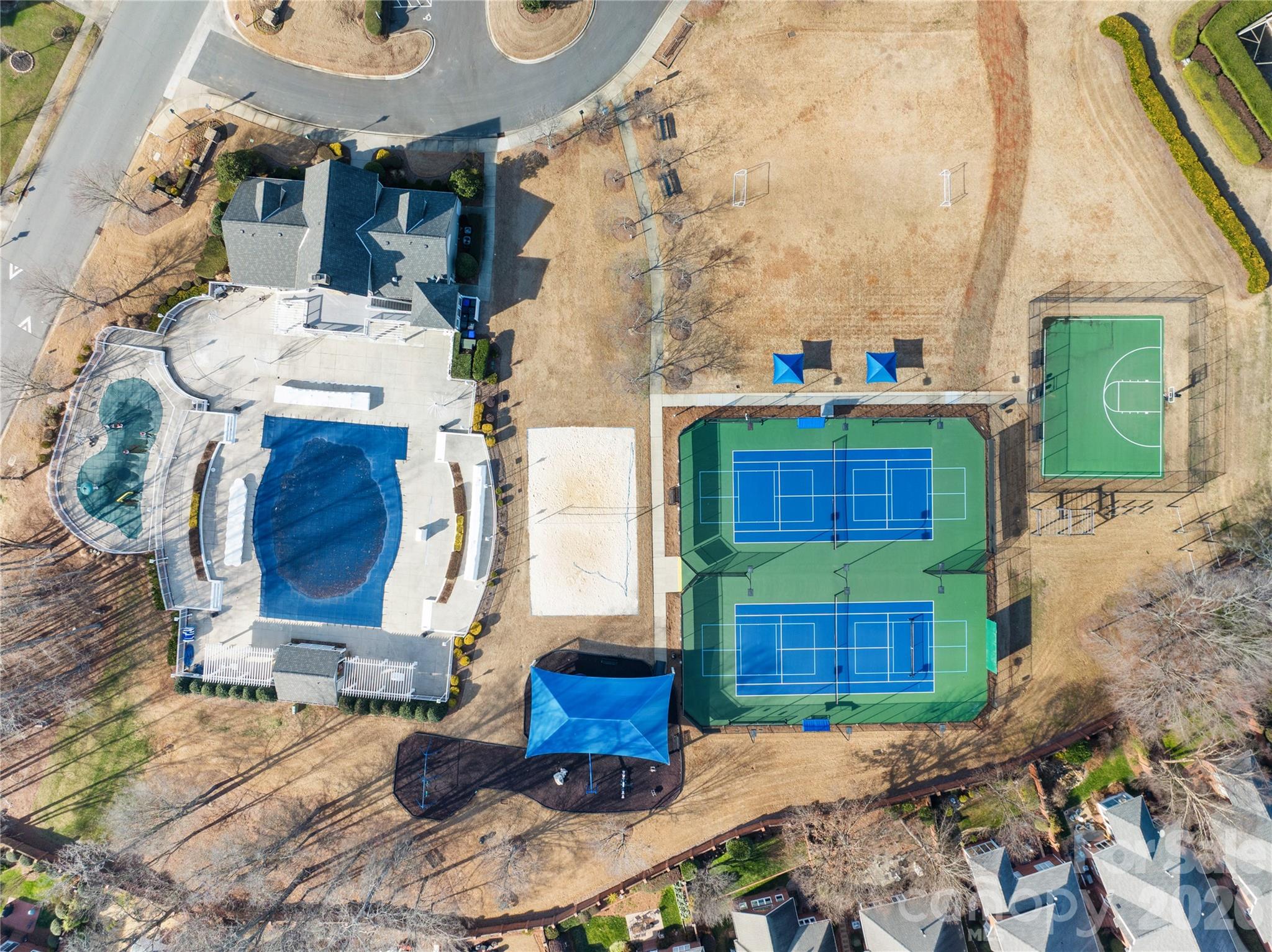 9325 Brown Gelly Drive — Huntersville