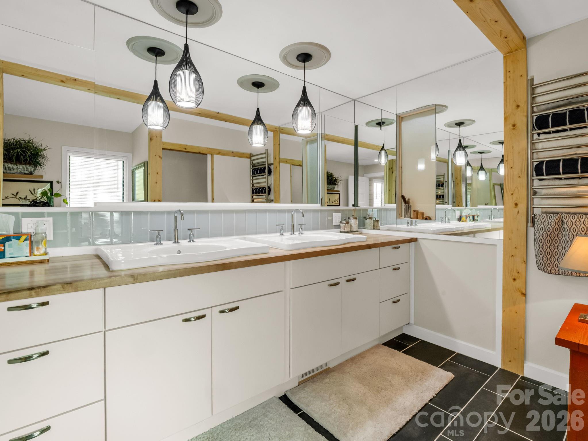 200 Piney Mountain Road — Tryon