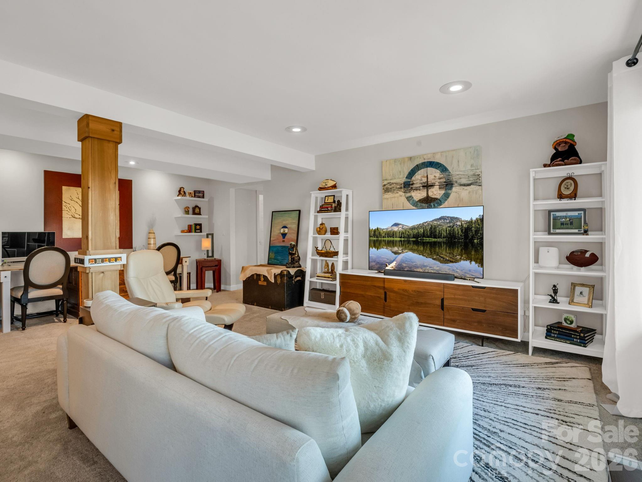 200 Piney Mountain Road — Tryon