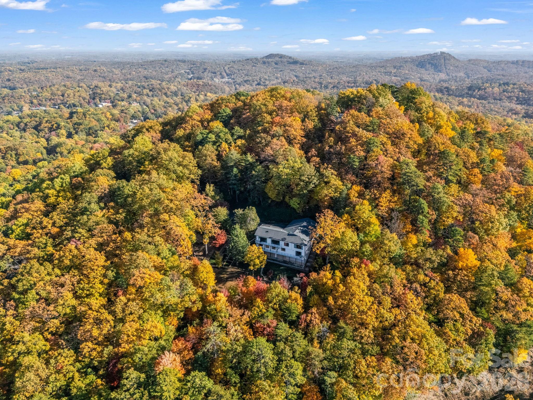 200 Piney Mountain Road — Tryon