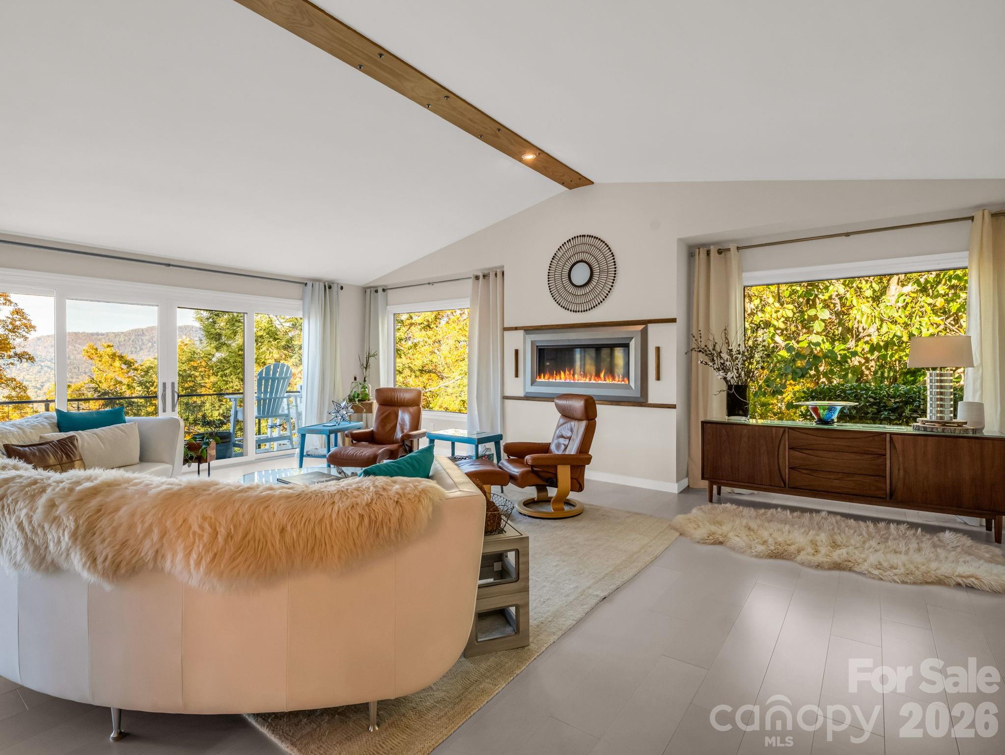 200 Piney Mountain Road — Tryon