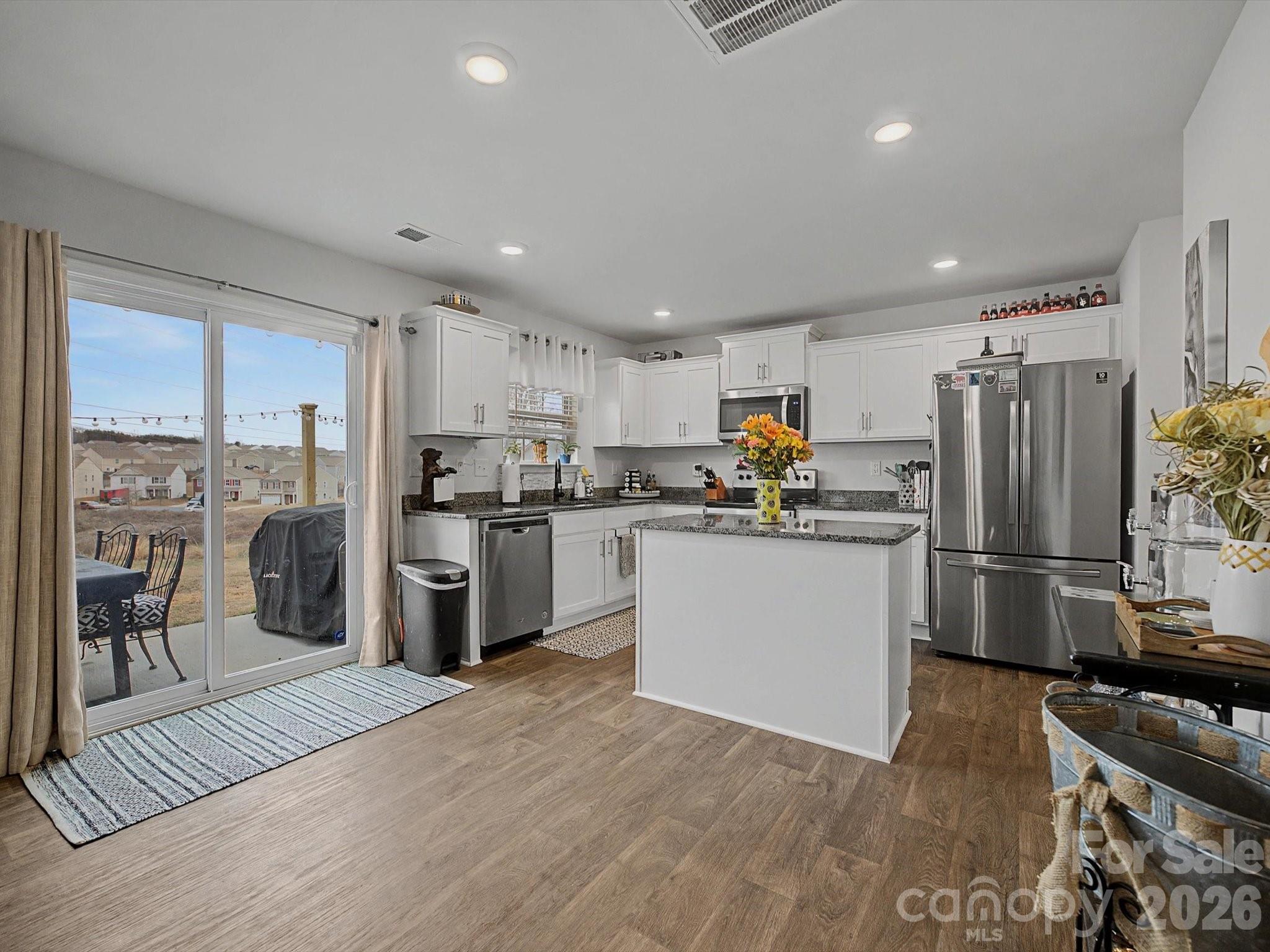 1718 Gaston Mountain Drive — Dallas