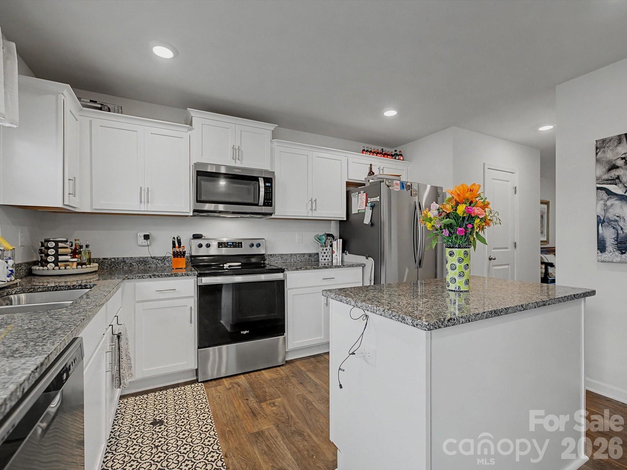 1718 Gaston Mountain Drive — Dallas