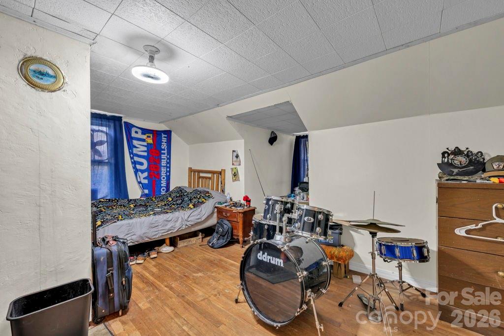1068 Laurel Branch Road — Vilas