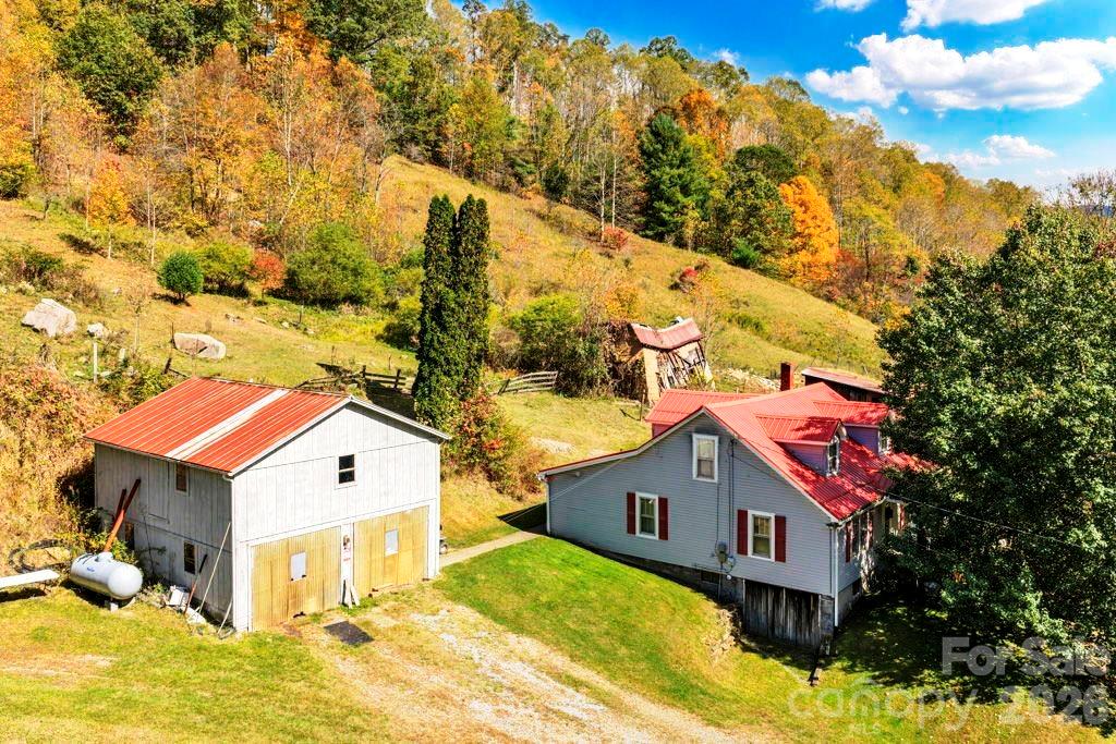 1068 Laurel Branch Road — Vilas