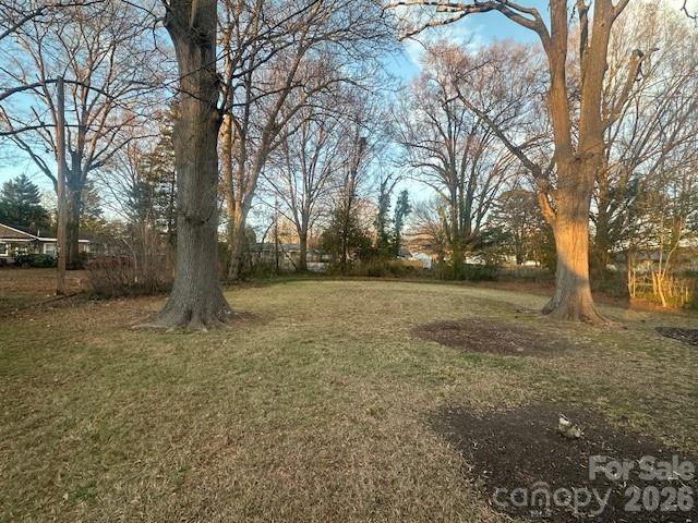 1004 E 8th Avenue — Gastonia
