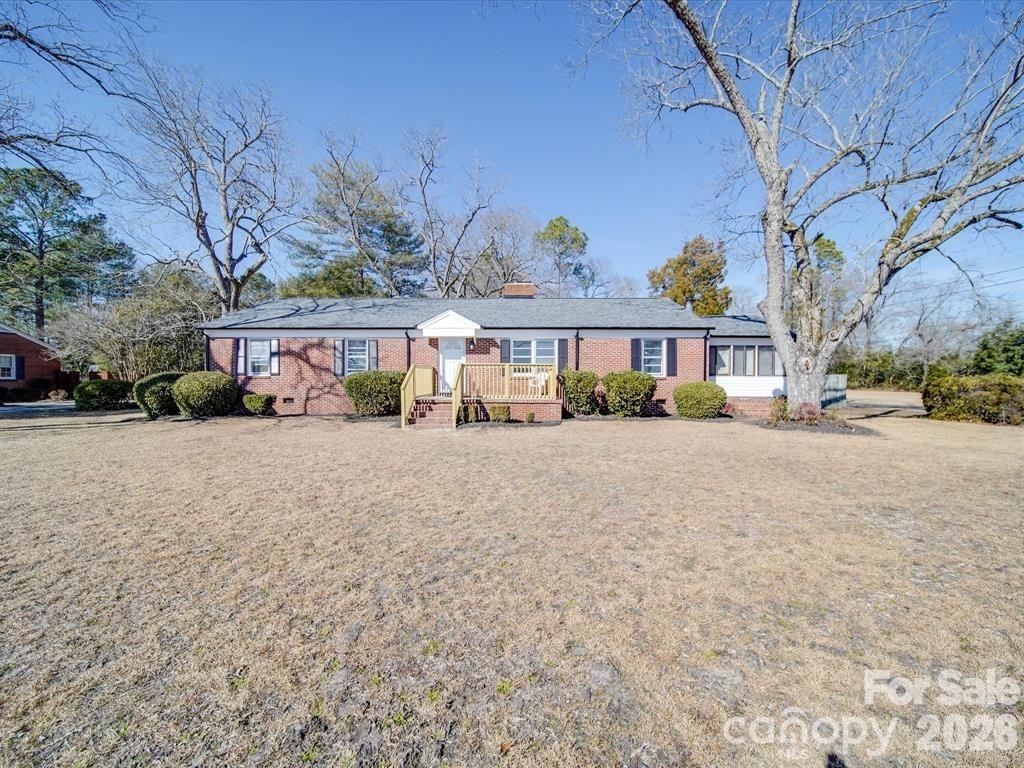 2228 W Market Street — Cheraw