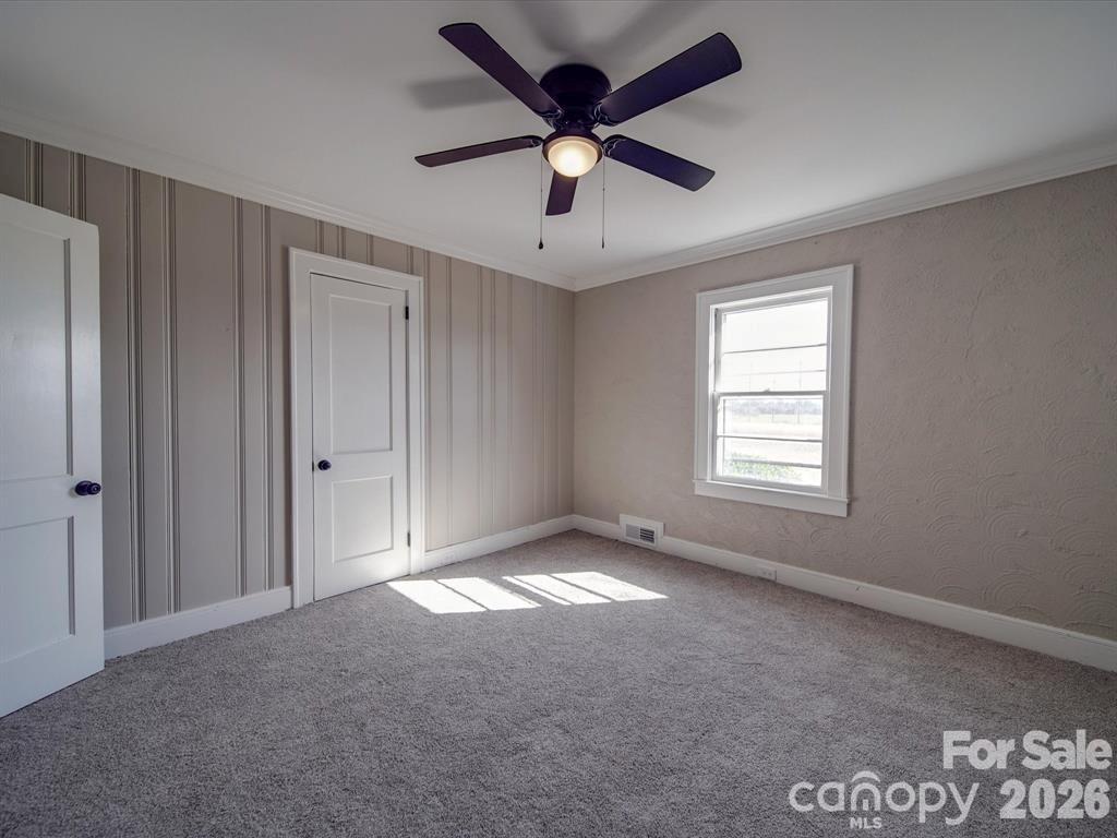 2228 W Market Street — Cheraw