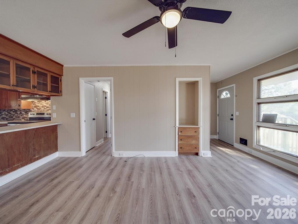 2228 W Market Street — Cheraw
