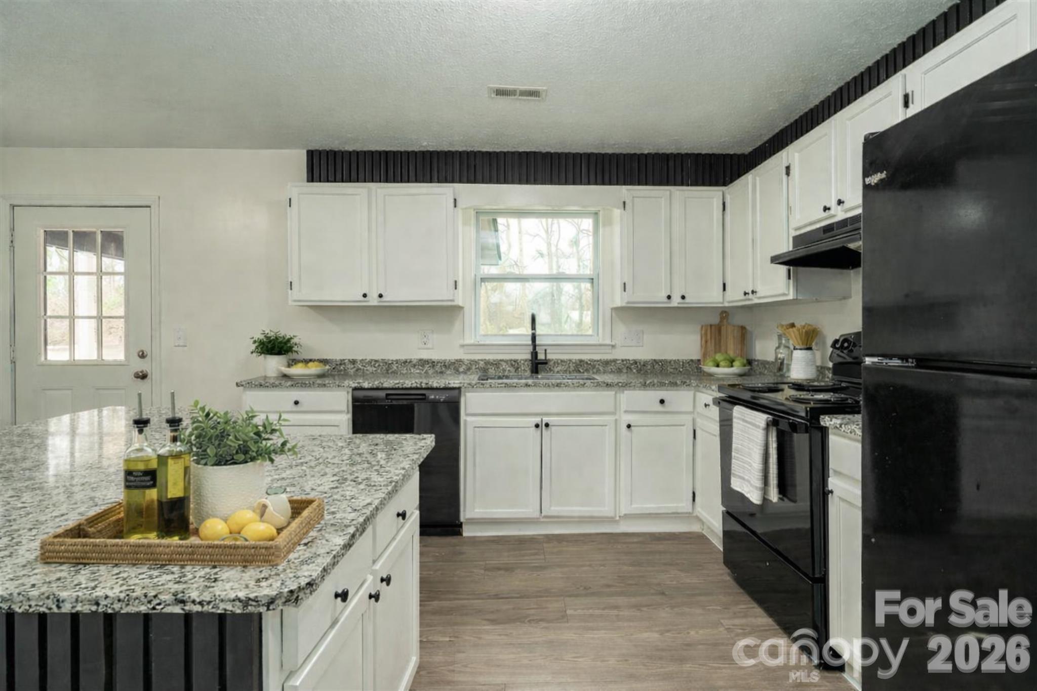 3115 Crestview Drive — Florence