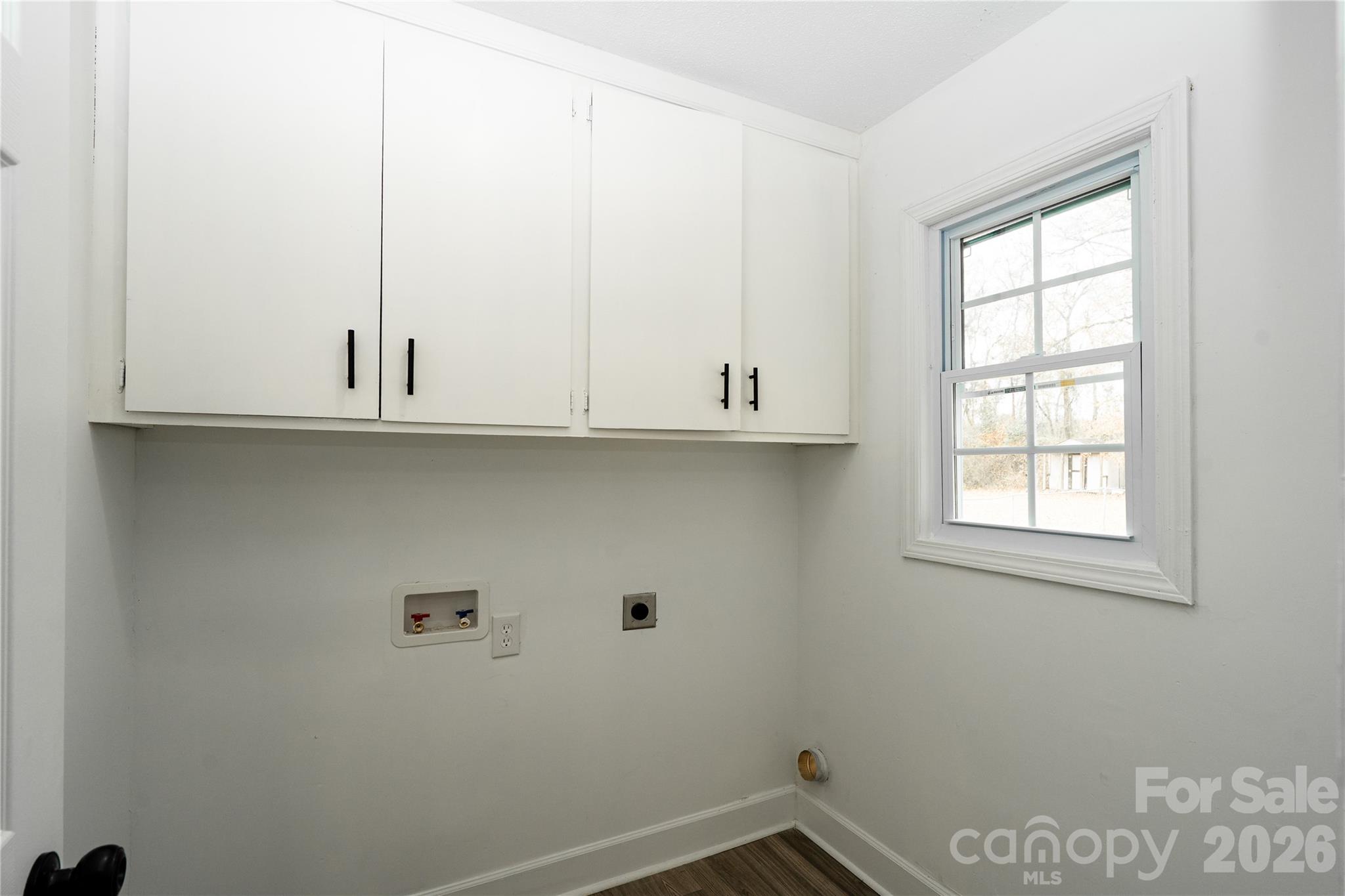 3115 Crestview Drive — Florence