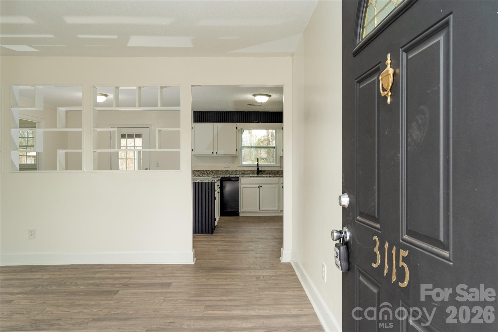 3115 Crestview Drive — Florence